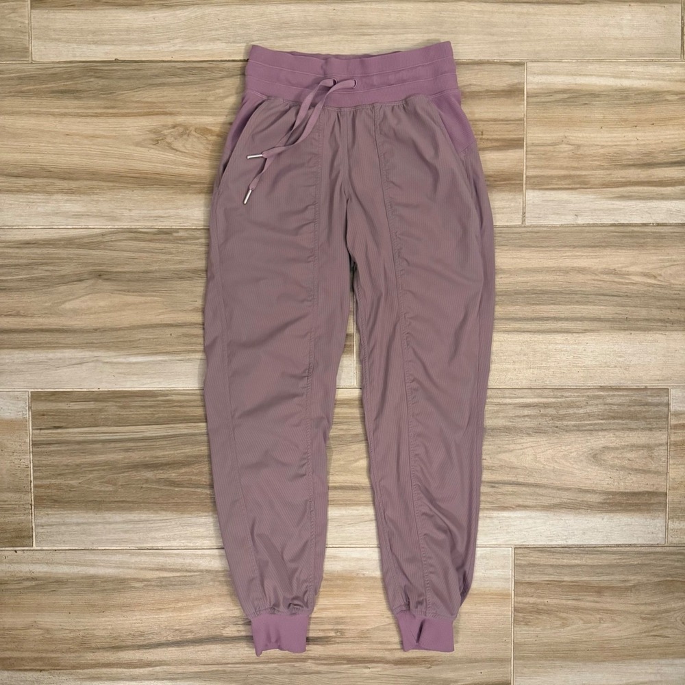 Lululemon Beyond the Studio Jogger‎ Purple Mauve High Rise Pants LW5ENPS Size 0